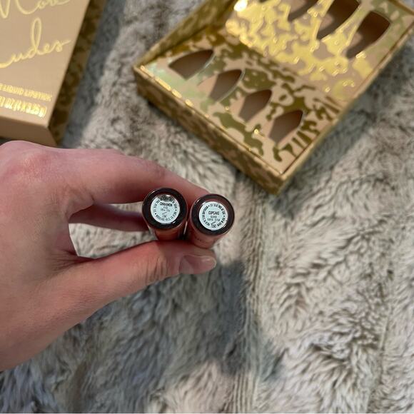 2 New Kylie Cosmetics Lip Glosses Cupcake & Cinnamon - Picture 2 of 8